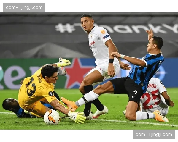 塞维利亚迎战瓦伦西亚 传统劲旅中场控制力成胜负手