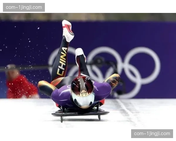 英国钢架雪车名将韦斯顿连刷赛道纪录 强势夺金激动落泪