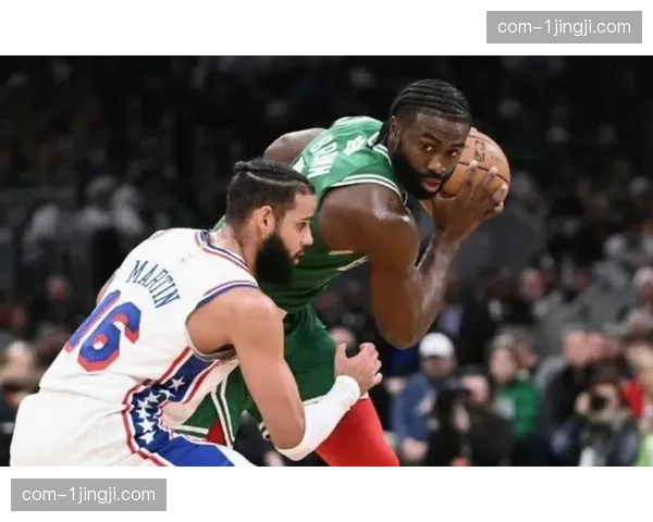 76人客场扳平凯尔特人 马克西21+8助球队避免0-2落后